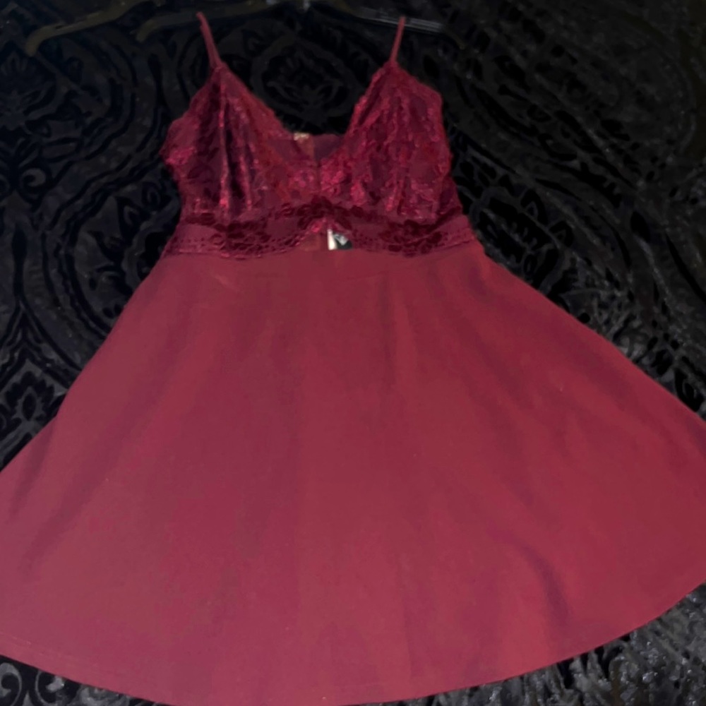 Maroon windsor dress